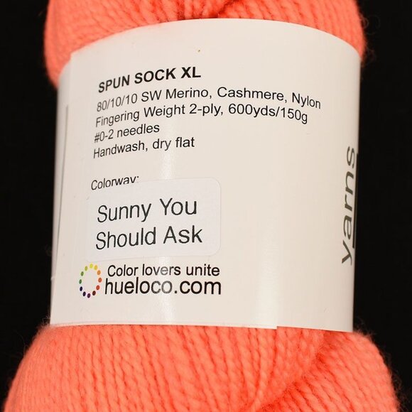 Hue Loco Spun Sock XL Yarn SW Merino/Cashmere/Nylon 600 Yds Sunny You Should Ask - Picture 3 of 3
